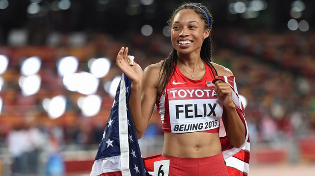 Ela conquistou sua 12ª medalha de ouro em campeonatos mundiais de atletismo (Foto: AFP)