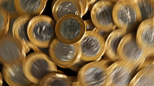 Conforme a pesquisa, as famílias de menor rendimento contribuem com apenas 5,5% do valor médio (Foto: Reprodução)