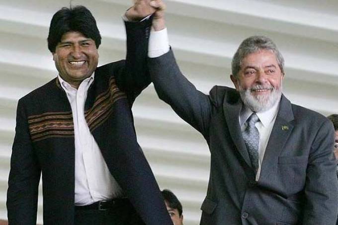 Pelo Twitter, ex-presidente disse que Morales foi obrigado a pedir para deixar o cargo e culpou as elites por não aceitarem a inclusão dos mais pobres - Foto: Reprodução