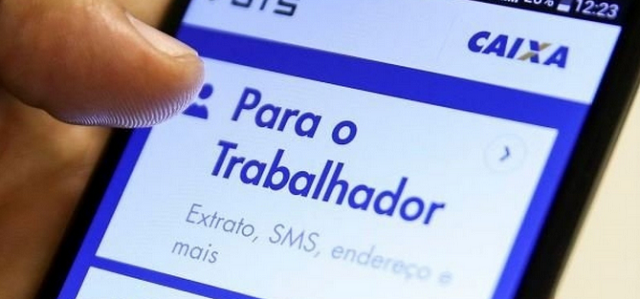 Trabalhadores nascidos em abril e maio sem conta no banco poderão retirar o dinheiro (Foto: Marcelo Camargo | Agência Brasil)