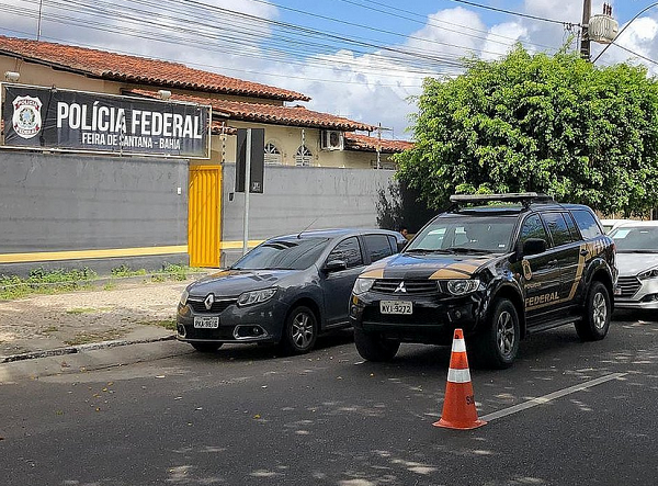 De acordo com o MPF, eles agiam usando empresas fantasmas, constituídas a partir de contratos sociais e outros documentos com dados falsos, para obter empréstimos ilegais (Foto: Reprodução)