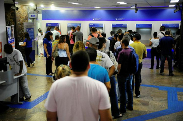 Nos dias 25 e 31 de Dezembro agências não funcionarão (Foto: Tomaz Silva | Agência Brasil)