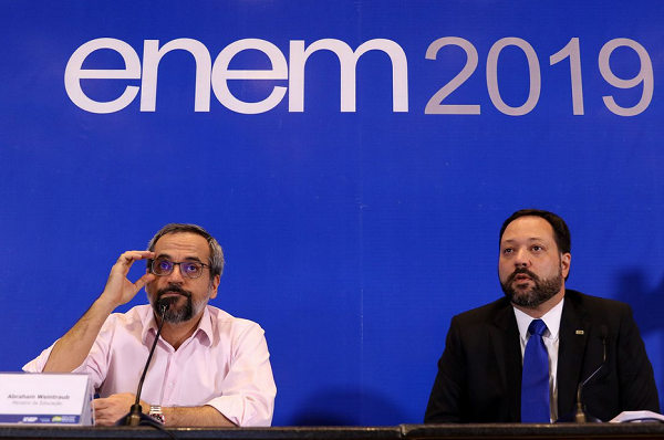 Coletiva do ministro Weintraub e do presidente do Inep, Alexandre Lopes, sobre as provas do Enem (Foto: Reprodução)