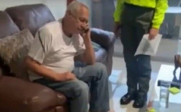 Colombiano Luis del Río, mais conhecido como El Tio ou Señor T, foi pego pelas autoridades após uma denúncia feita pelo seu próprio filho (Foto: Reprodução)