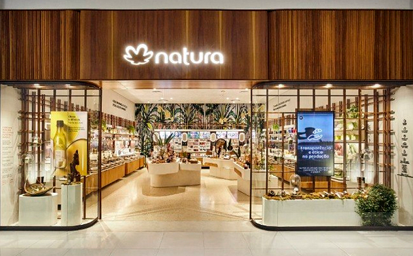 A nova empresa será formada por 76% da Natura e 24% pelos acionistas da Avon (Foto: Reprodução)
