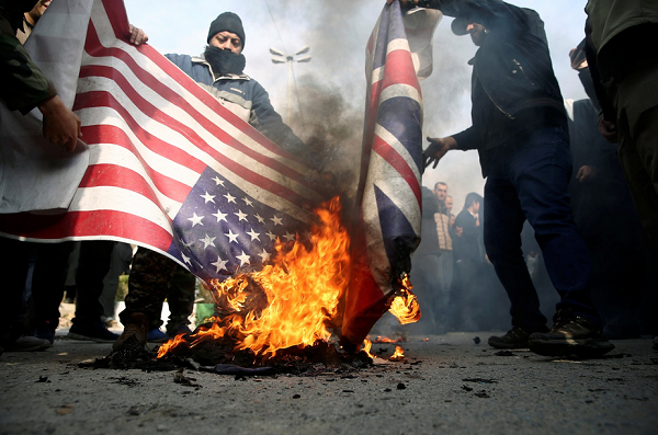 O ataque provocou uma onda de indignação em vários setores políticos e religiosos do Iraque e aumentou a tensão entre os americanos e iranianos (Foto: Reprodução)