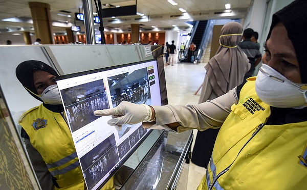 Fora da China, de acordo com a OMS, foram registrados mais 393 casos em 24 países (Foto: Reprodução)