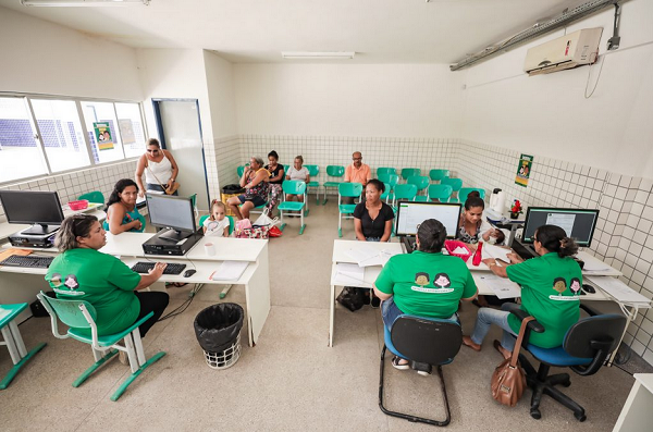 O procedimento é realizado de maneira informatizada, no qual o cidadão pode comparecer a um dos postos mais próximo da sua residência (Foto: Kelvi Lima)