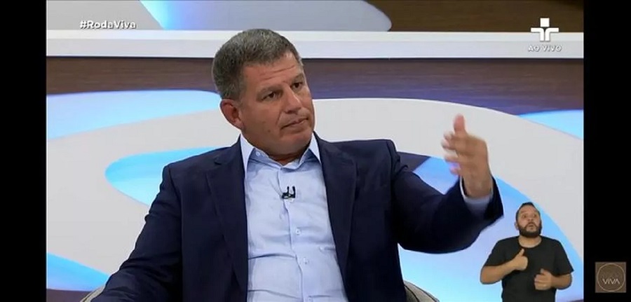 Ex-secretário geral da Presidência, Gustavo Bebianno afirmou em entrevista ao 'Roda Viva' que com a morte do miliciano Adriano da Nóbrega a família Bolsonaro passou a ter 'um fantasma' - Foto: Reprodução