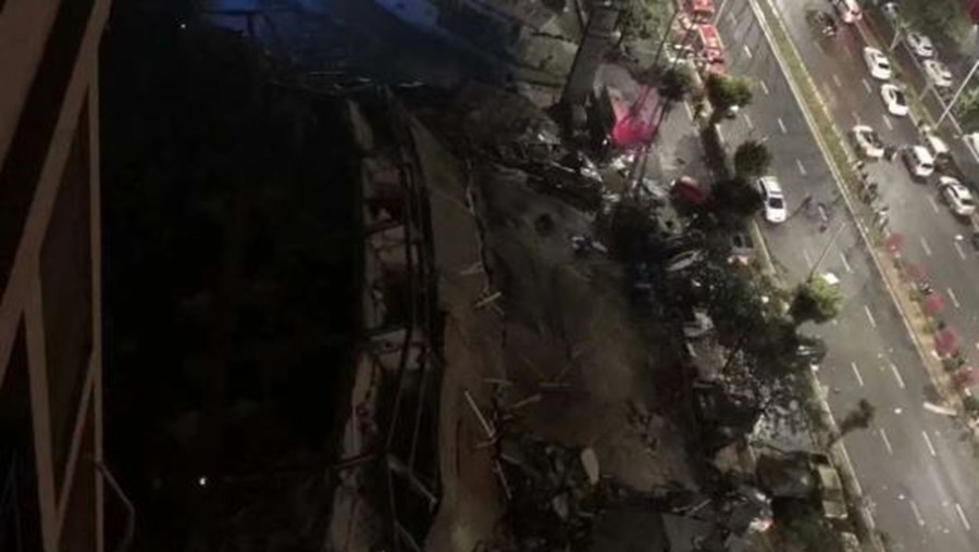 Hotel usado como local de quarentena para casos suspeitos de coronavírus colapsa na China - Foto - Reprodução
