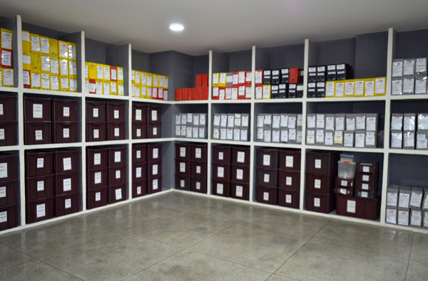 A reforma do laboratório e o armazenamento dos achados ampliam a possibilidade de produção do conhecimento, por meio da pesquisa, tanto na graduação quanto na pós-graduação (Foto: Divulgação)