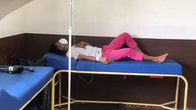 Imagens foram feitas dentro de uma unidade de saúde (Foto: Print | Vídeo)
