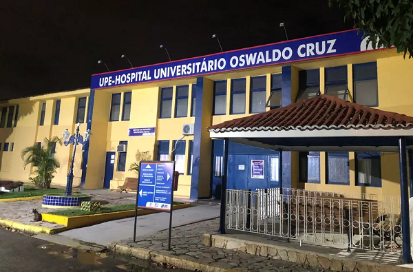 O idoso estava internado no Hospital Universitário Oswaldo Cruz (Huoc), no Centro do Recife (Foto: Reprodução)