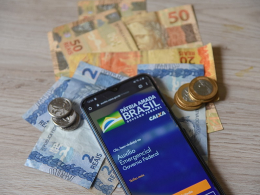 Até as 21h de sexta-feira, já haviam sido pagos R$ 11,36 bilhões para 16,6 milhões de brasileiros (Foto: Reprodução)