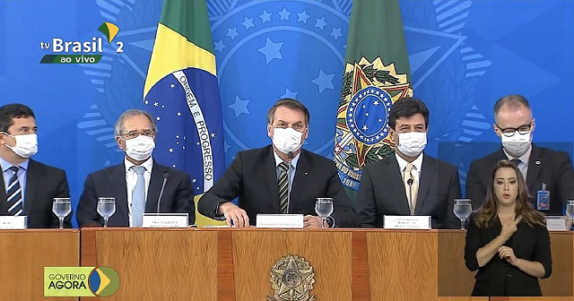 Presidente Jair Bolsonaro convocou todos os seus ministros para uma reunião geral na tarde desta segunda-feira (Foto: Reprodução)
