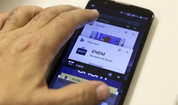 A solicitação é feita, exclusivamente, por meio da plataforma virtual Página do Participante, dentro do site do Enem (Foto: Reprodução)