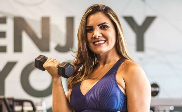 Fisioterapeuta Viviane Albuquerque estava com 32 semanas de gestação (Foto: Reprodução)