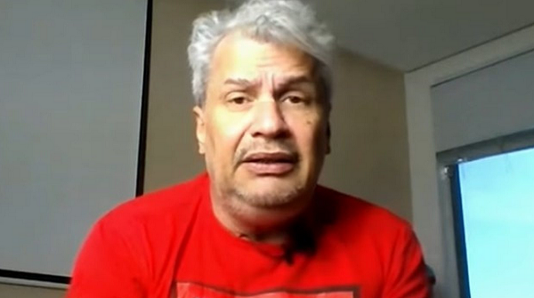 Apresentador do Alerta Nacional, programa da RedeTV!, Sikêra Jr. (Foto: Reprodução)