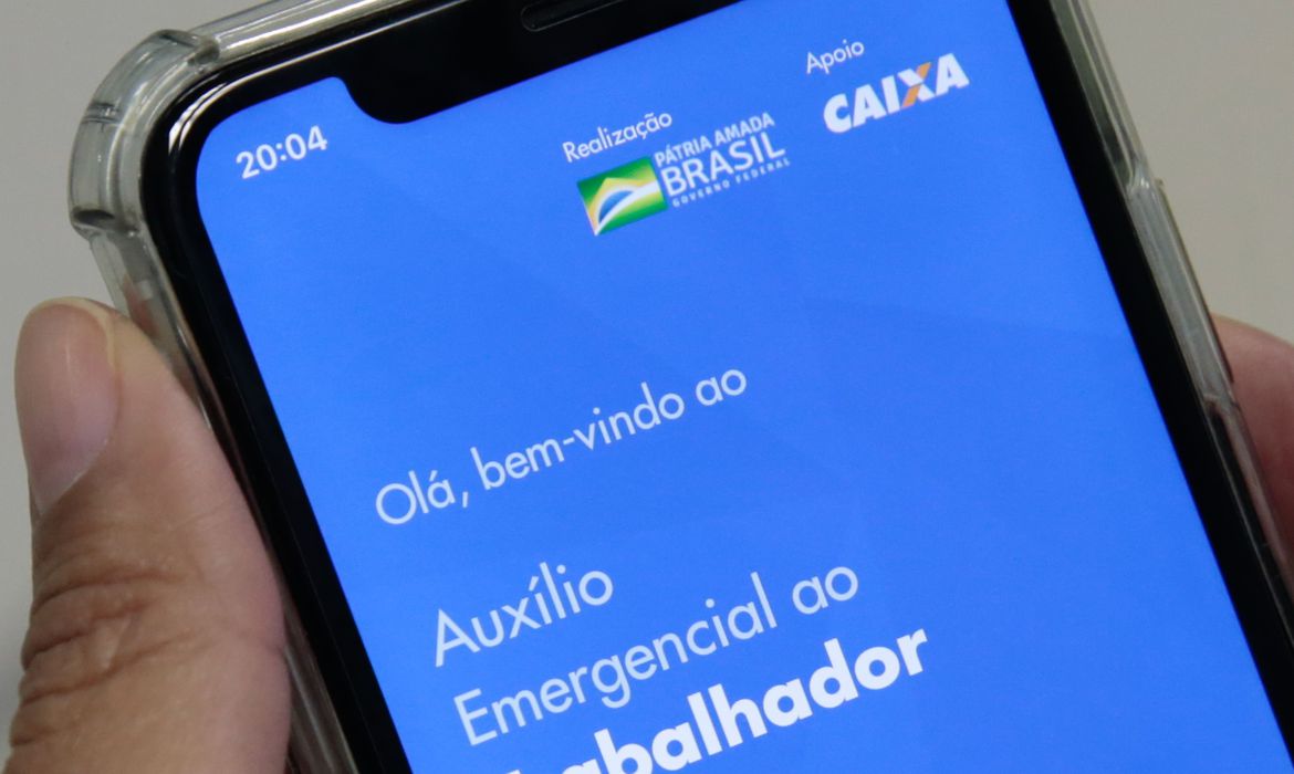 A vice-presidente da Caixa apresentou a lista dos principais motivos pelos quais o cadastro é considerado inconclusivo.