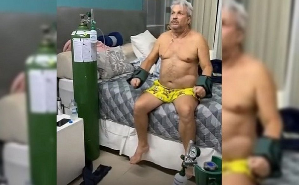Se recuperando do novo coronavírus, Sikêra Jr segue o tratamento na sua casa, em Manaus (Foto: Reprodução)