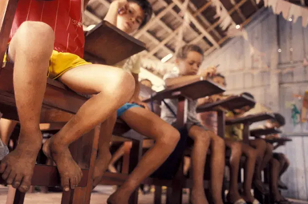 Fundeb: primeira sessão para discutir nova proposta para o fundo que financia 60% da educação brasileira está marcada para começar às 15h (Foto: Ricardo Funari | Getty Images)