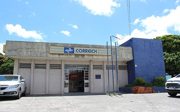 Agência dos Correios da Sede de Camaçari, situada na rua Francisco Drummond, Centro (Foto: Reprodução)