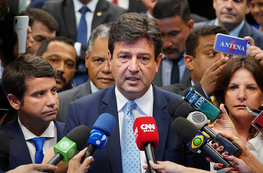 Mandetta ainda ministro: Bolsonaro vai bater à porta da ciência quando surgir uma vacina (Foto: Ueslei Marcelino | Reuters)