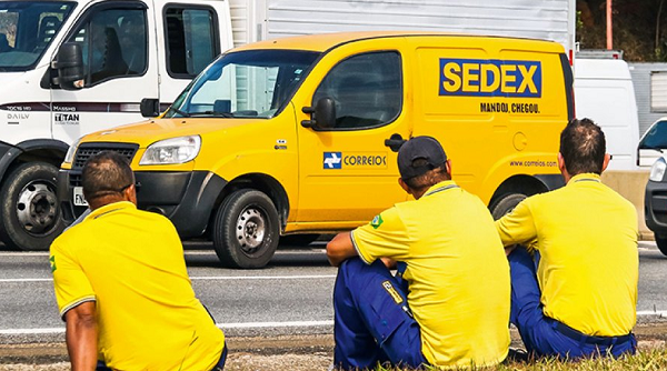 Funcionários dos Correios decidiram manter a greve, iniciada em 17 de agosto, por tempo indeterminado (Foto: Reprodução)