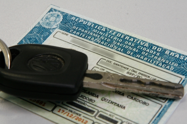 Validade da CNH passa para dez anos para os motoristas de até 50 anos (Foto: Reprodução)
