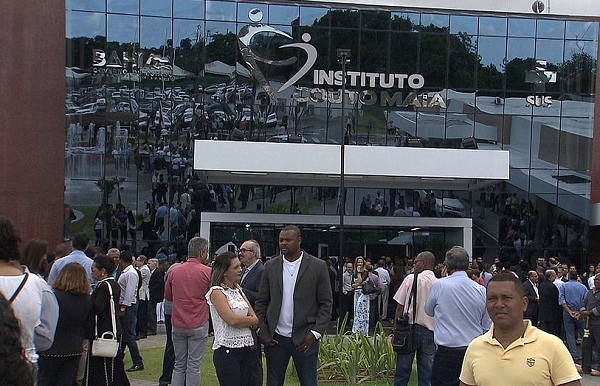 Hospital Couto Maia, uma das unidades de referência para tratamento da doença em Salvador (Foto: Reprodução)