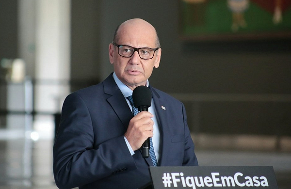 Diretor do Instituto Butantan, Dimas Covas, durante coletiva (Foto: Divulgação)