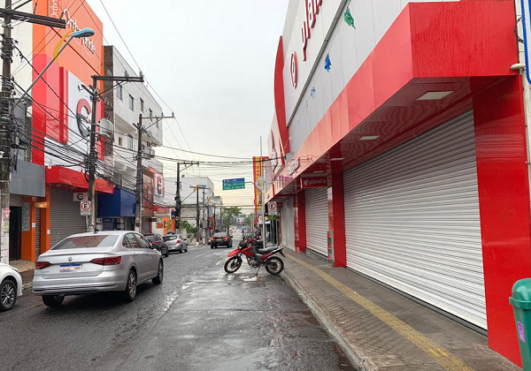 O fechamento do comércio será de forma escalonada, para prevenir a superlotação dos transportes públicos (Foto: Reprodução)