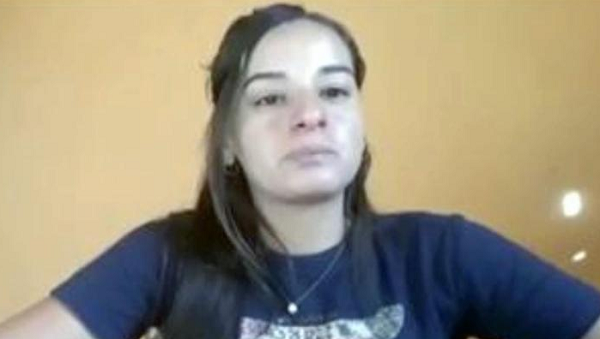 Servidora usou as redes sociais para pedir desculpas à família da idosa (Foto: Reprodução)