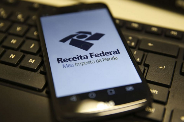 As regras para a entrega da declaração do Imposto de Renda foram divulgadas na semana passada pela Receita (Foto: Reprodução)