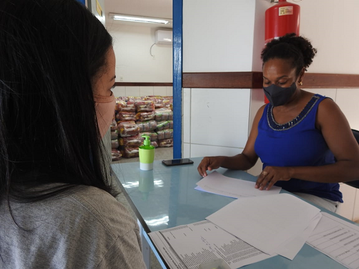 Prefeitura de Mata de São João decidiu levar até os estudantes professores e materiais pedagógicos (Foto: Rose Brito | Ascom-PMSJ)