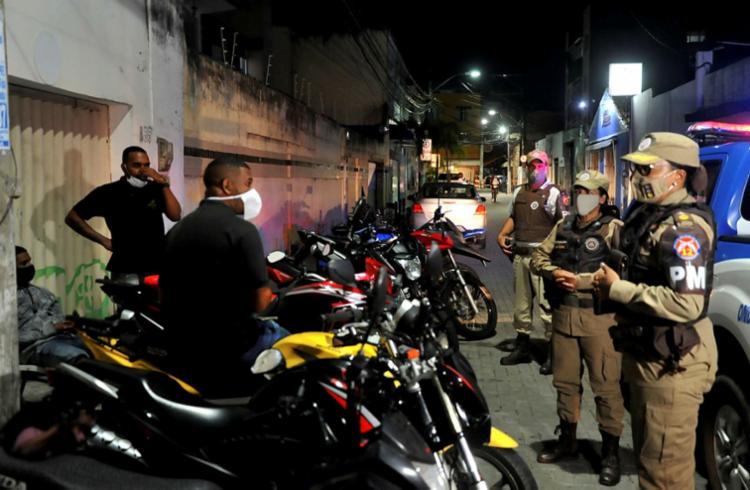Cumprimento será fiscalizado pelos órgãos de segurança do Estado - Foto: Felipe Iruatã/Ag. Atarde