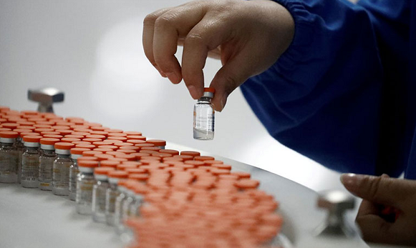 Número corresponde a metade dos 560 milhões de doses anunciadas pela pasta e em anúncios públicos do ministro Marcelo Queiroga (Foto: Reprodução)