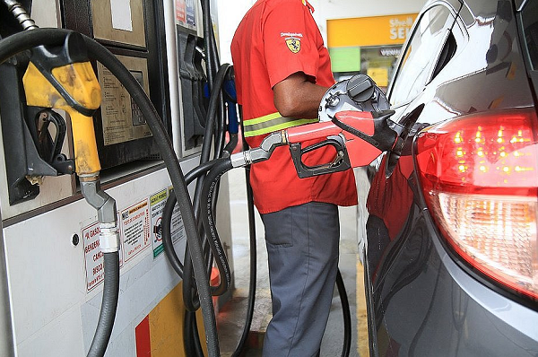 Preço médio praticado em todo o País, de R$ 5,866, subiu 0,22% entre os dias 8 e 14 de agosto (Foto: Joa Souza/Shutterstock.com)