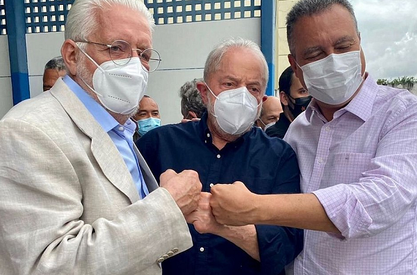 Senador Jaques Wagner, ex-presidente Lula e o governador Rui Costa (Foto: Reprodução)
