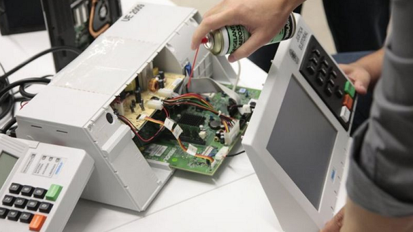 Em carta, todos os ex-presidentes do TSE e quase todos os atuais ministros do Supremo defenderam a segurança das urnas eletrônicas (Foto: Divulgação/TSE)