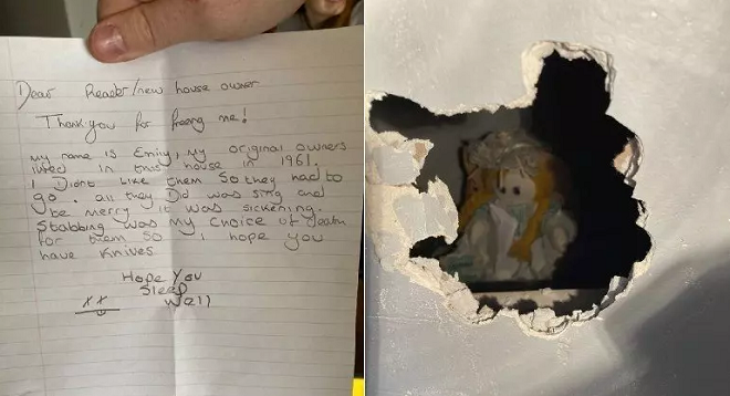 Jonathan Lewis encontrou a boneca de pano segurando bilhete assassino (Foto: Jonathan Lewis)