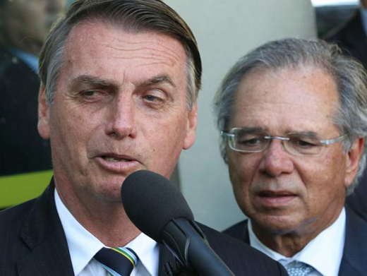 Presidente Jair Bolsonaro e o Ministro da Economia, Paulo Guedes (Foto: Fabio Rodrigues Pozzebom/Agência Brasil)