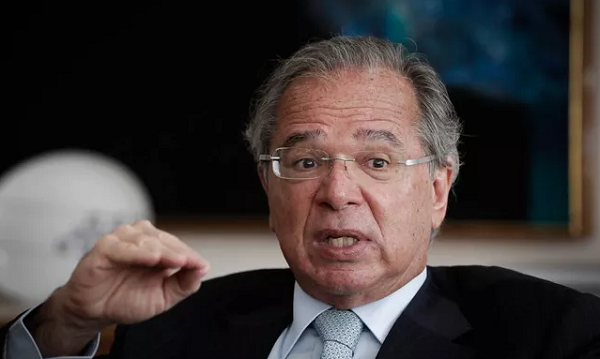 Ministro da Economia, Paulo Guedes, é dono de uma offshore com fundos milionários (Foto: Reprodução)