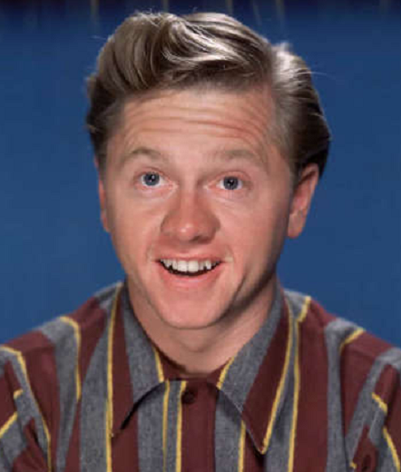 Mickey Rooney, nome artístico de Joseph Yule, Jr., foi um ator e apresentador estadunidense (Foto: Getty Images)