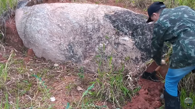 Canal que divulgou a suposta descoberta é o Detectorismo Quilombo (Foto: Print/YouTube)