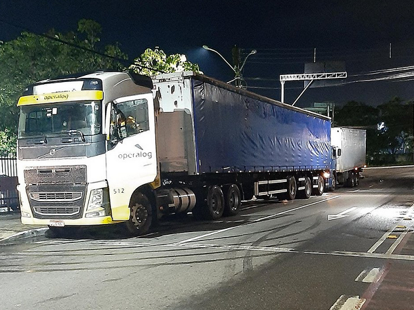 A carga furtada pertence a uma cervejaria, mas o transporte era de responsabilidade de uma empresa contratada (Foto: Divulgação)