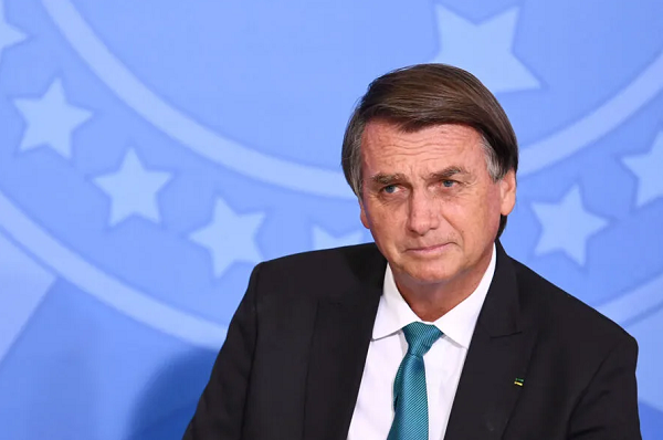 Na avaliação do governo atual, o pior resultado de Bolsonaro veio do grupo de mulheres ricas: 57% delas acham sua gestão ruim ou péssima (Foto: EVARISTO SA/AFP)
