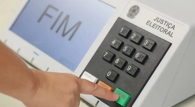 O índice de desconfiança na urna eletrônica é maior entre os eleitores de Jair Bolsonaro (PL) (Foto: Antonio Augusto/Ascom-TSE)