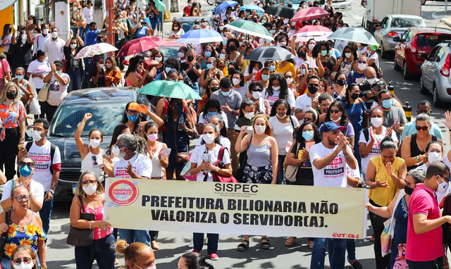 Justiça ainda determinou o retorno imediato dos profissionais à sala de aula (Foto: Reprodução/Destaque1)