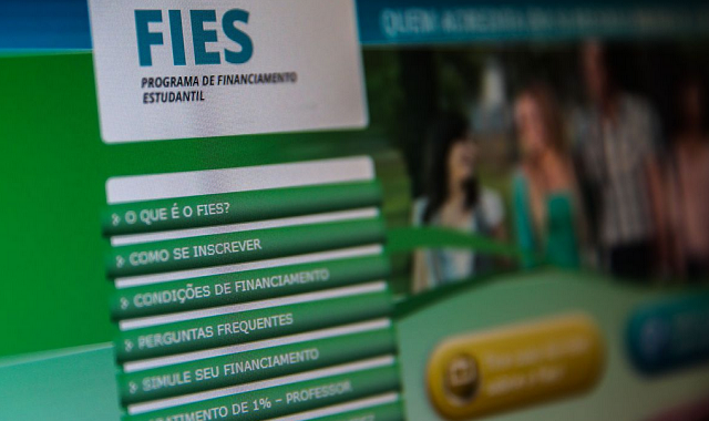 Fies é um programa do Ministério da Educação que tem como objetivo conceder financiamento a estudantes em cursos superiores não gratuitos (Foto: Reprodução/Agência Brasil)